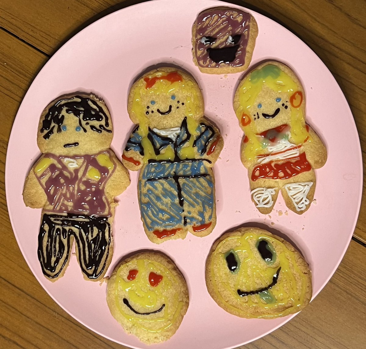 B2S1comic's tweet photo. so we baked some cookies… 
#b2s1 #b2s1officialart https://t.co/hsKndL1fHh