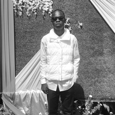 imdancelegend's tweet photo. 2023
Dance legend 
MR LOAD 
Mr PROLIFIC 

KING 🤴 OF HIS GENERATION 

#MRLOAD #DANCELEGEND 
#goodbye2022 #HappyNewYear2023 #LevyOut #NewYear https://t.co/NDnvhxUv3Z
