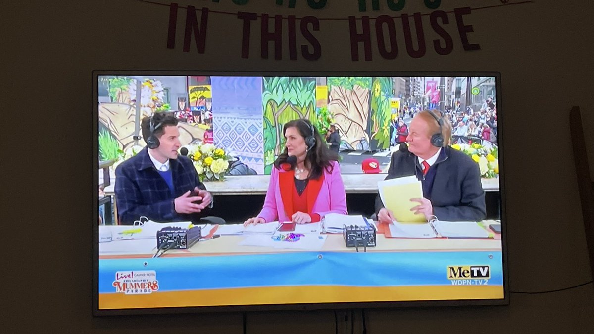 PierceMakes's tweet photo. The @UptownMummers set is basically filling the TV picture, holy cow. We’re in for a treat.  #Mummersparade https://t.co/QqNljg2Gsk