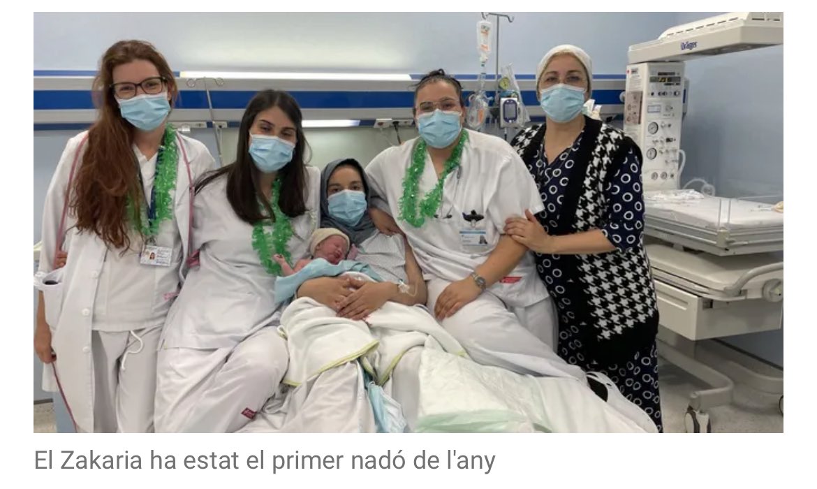SergiMaranya's tweet photo. Zakaria (Palafrugell) i Dayla Mia (Esplugues), primers nens nascuts a Catalunya el 2023.
👉🏻Primers nens en cada regió sanitària: Yousaf (Terres de l’Ebre), Álex (r. Metropolitana Nord), Abdul Jabbar (Barcelona), Pau (Lleida), Yasmin (Tarragona).
🤔 Els catalans ja no tenen fills? https://t.co/pUY6iuNsJa