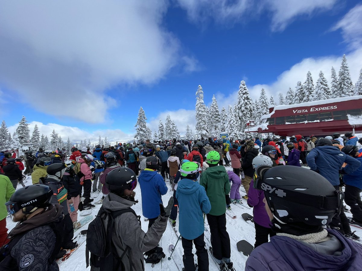 wpbaier's tweet photo. @northstarmtn @Northstar_CA  how can you only open two lifts at lunchtime? https://t.co/VK6qeE0M7h
