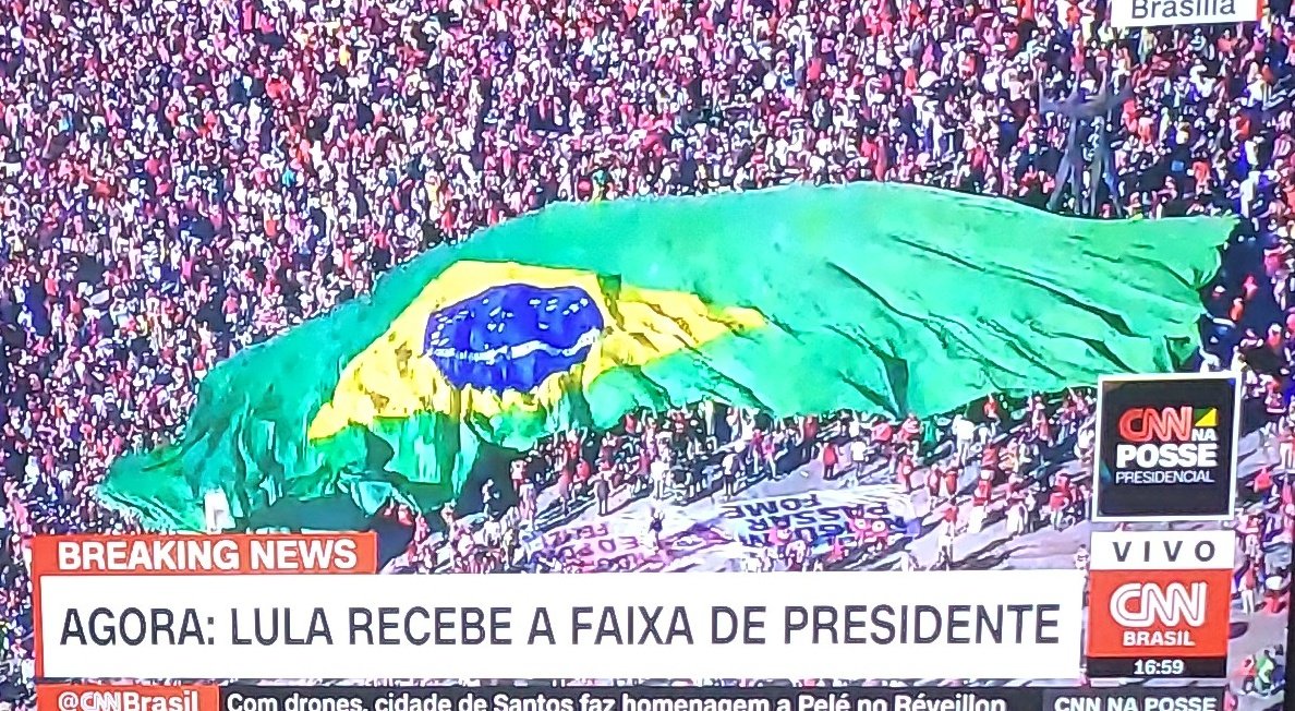 jocykleber's tweet photo. @BolsonaroSP Acho que também não vi nenhuma. https://t.co/g6CUfRqwME