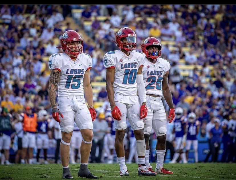 #AGTG✞ I am blessed to receive an offer from the University of New Mexico !! @CoachReffett #WeAreNM