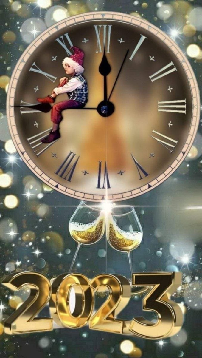 sebasgrubio's tweet photo. Feliz Año Nuevo https://t.co/E0v9WguUA9