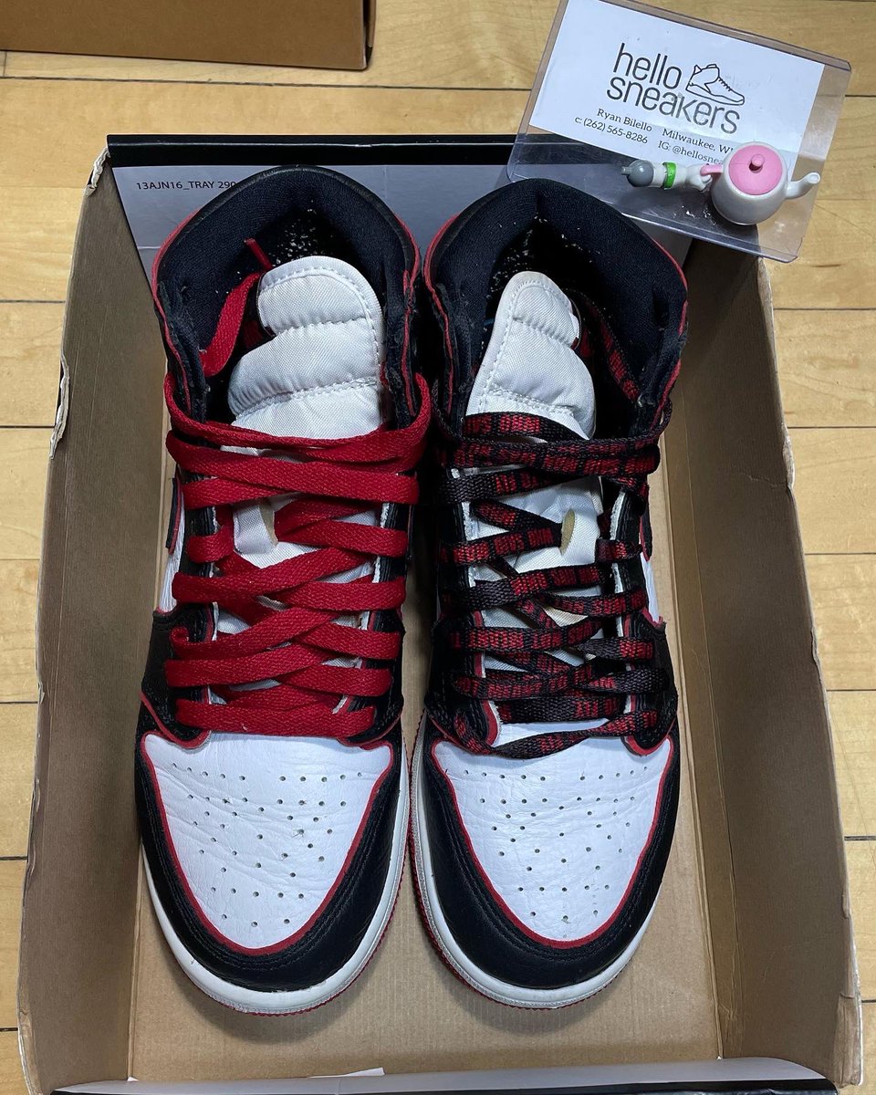 hellosneakerss's tweet photo. @SellKicksSunday @JessicaGourdine https://t.co/FNscEKVjlV