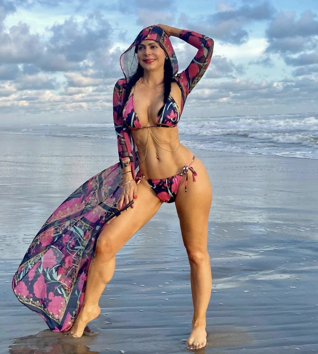 ¿Por qué es Tendencia? on Twitter ""Maribel Guardia" Por su reciente
