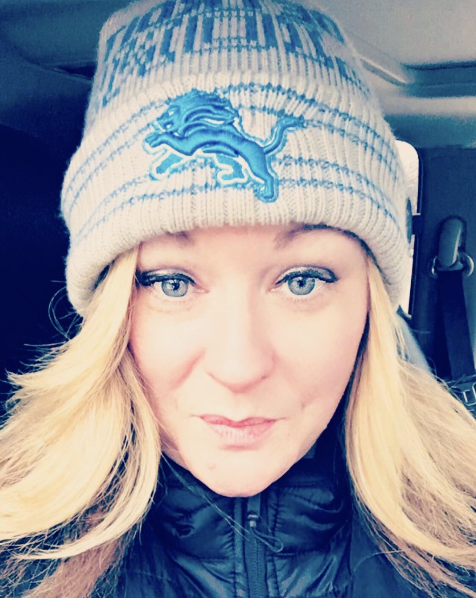 Ahhh! Such a great game, we buried those Bears #CHIvsDET @Lions #NewYearsDay2023 #NomoreSOL !!