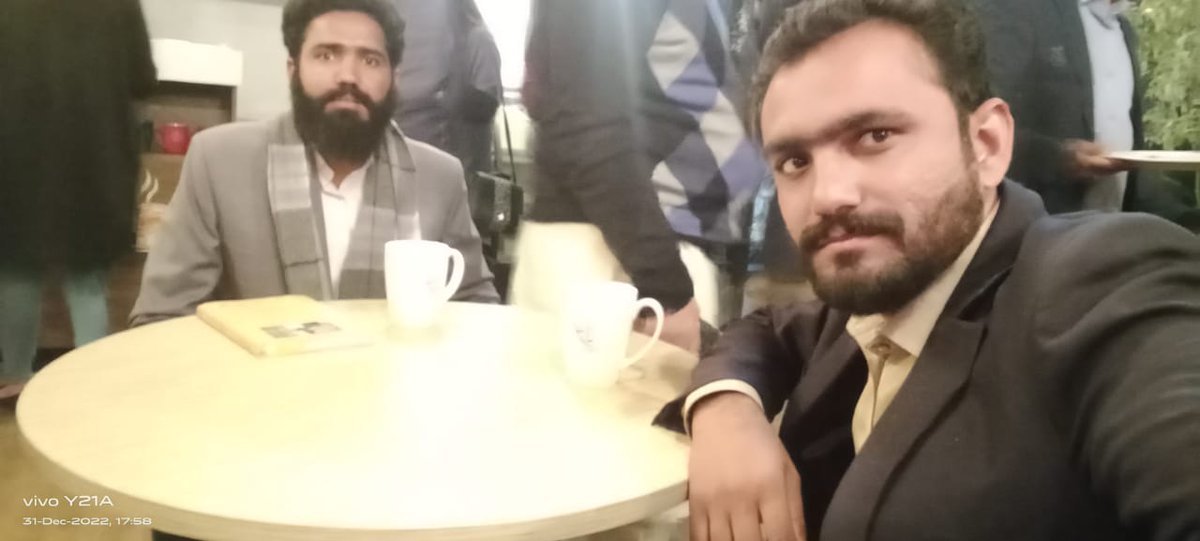 Solarkonint's tweet photo. Happy New Year ♥️

CEO Solarkon Sardar Muhammad Ashiq Wattoo &amp; Managing Director of Solarkon Abdullah Gujjar special meeting ✌♥️🎉

#AbdullahGujjar #ashiqwatto #Solarkon https://t.co/XV61dheXDv