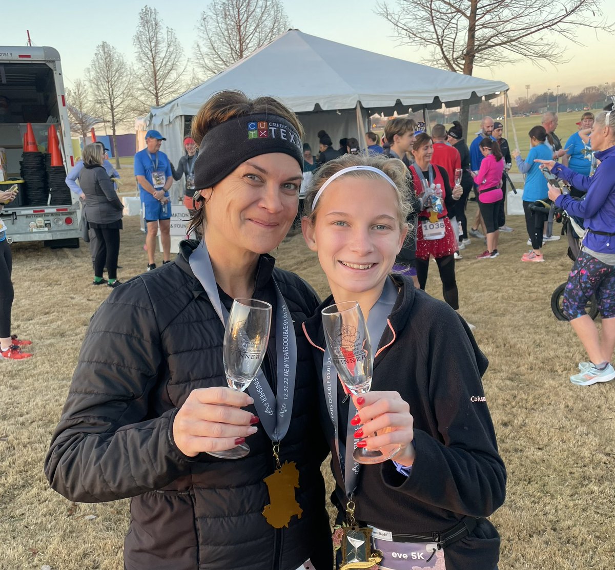 StaceyVolk1's tweet photo. Way to go Dilly!  5K and half marathon age group winner!!  Her first half marathon!  New Years Double @Cententrack https://t.co/m5OlFutUIp