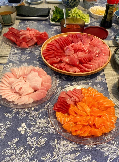 あけおめ( っ ⸝⸝⸝◜~◝⸝⸝⸝ c) 