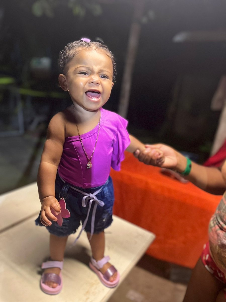 bbliinda22's tweet photo. 2 da minha princesa.💜👑
#2023💫 https://t.co/lY4EiYmMZV