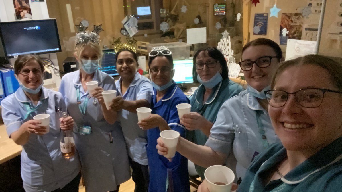 Rachael66728551's tweet image. Wishing you all a healthy and happy new year.  #2023 #ACCU #nightteam ❤️