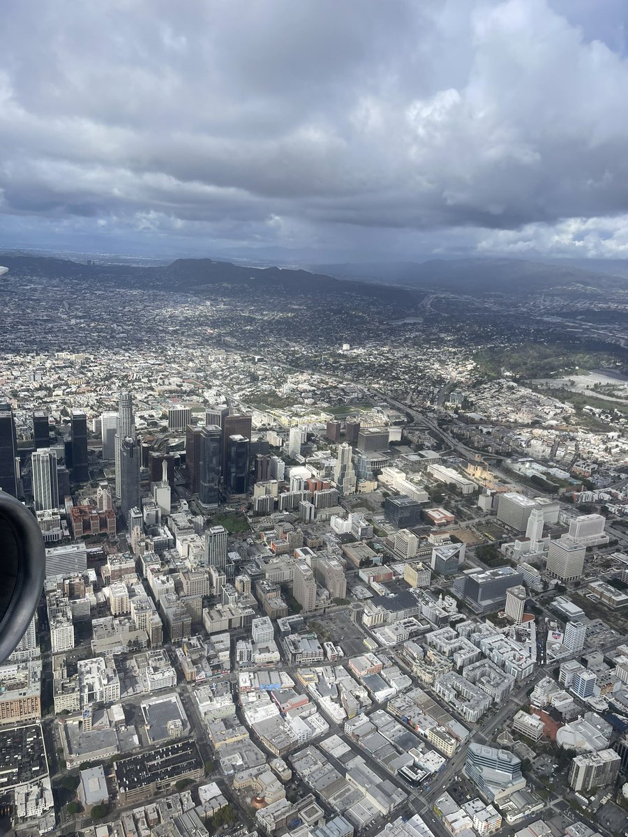 We live in a world that needs more hope! Let’s write a story with our lives that inspire hope and innovation! #hope #innovation #story #beJesus