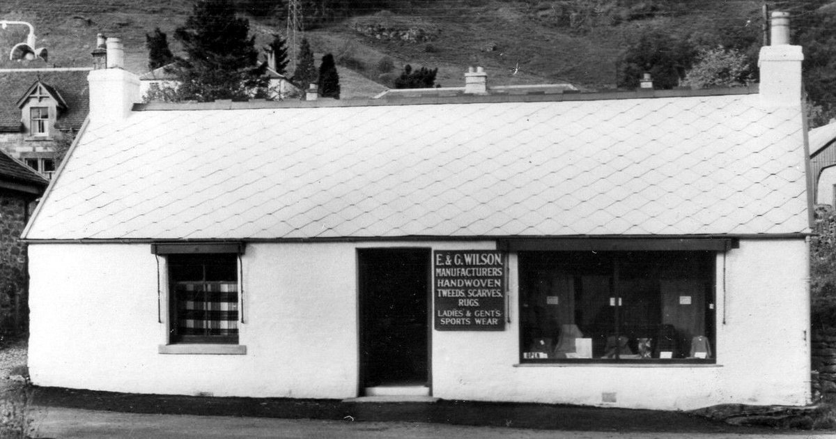 tourscotland's tweet photo. Old Tour #Scotland Ancestry Travel visit Genealogy Scottish History Blog photography of the Wilson Tweed Shop and story of #Killin The #MacNab #Clan were once dominant here, and have long been associated with Killin. Their ancient burial ground is here https://t.co/lKWpgwPqi8 https://t.co/nmsOkq7518