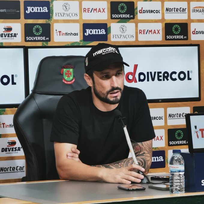 César Peixoto aceitou ser de novo treinador do Paços de Ferreira, avança o <a href="/zerozeropt/">ZEROZERO</a> 

O técnico foi despedido há dois meses.