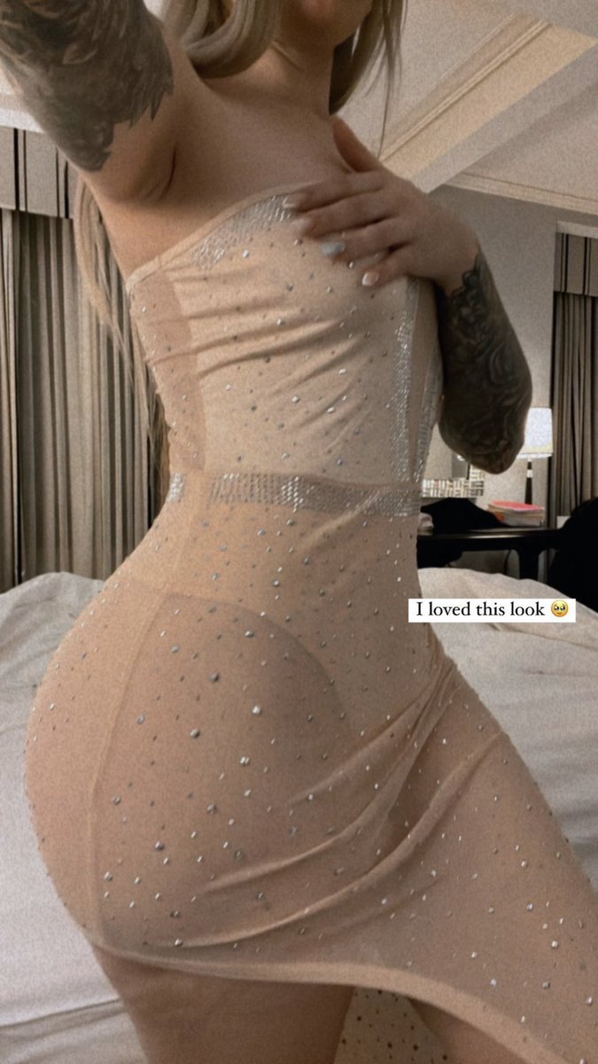 SorceryAngel's tweet image. I felt pretty. ☺️