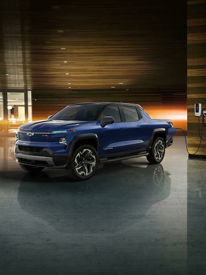 tesla_blade's tweet photo. Spotted chevrolet Silverado EV Prototype near GM facility. Can't wait for the real thing currently on the waiting list... https://t.co/zjs4fADb5y