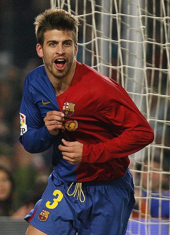 Melvinpastoree's tweet photo. La kings League me ha tenido 5 horas viendo fútbol y me la he pasado mil veces mejor que un Sevilla - Atlético de Madrid.

Este hombre va a revolucionar el fútbol 👏🏽 https://t.co/b1GDSkBIIP