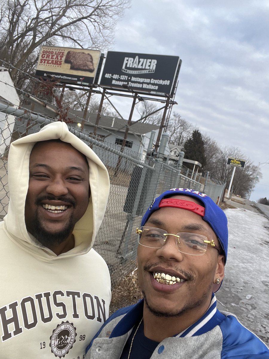 SmoovYungBrutha's tweet photo. First off, We taking the business seriously, even more serious then before. Going east down Ames They gotta see the logo &amp; gotta see who’s managing this business. Tap in #RealSaliva🦁 #improvementmovement🔋 #FrazierProductions🎬 #DaSmoovWay💱 https://t.co/tDHBneHtxP