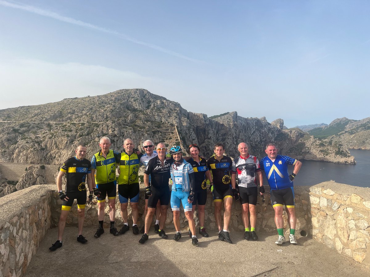LowerOrmondCC's tweet photo. Happy New Year everyone.. If you're taking up cycling this new year, or looking for a club, let us know.. https://t.co/s1PagNErPm