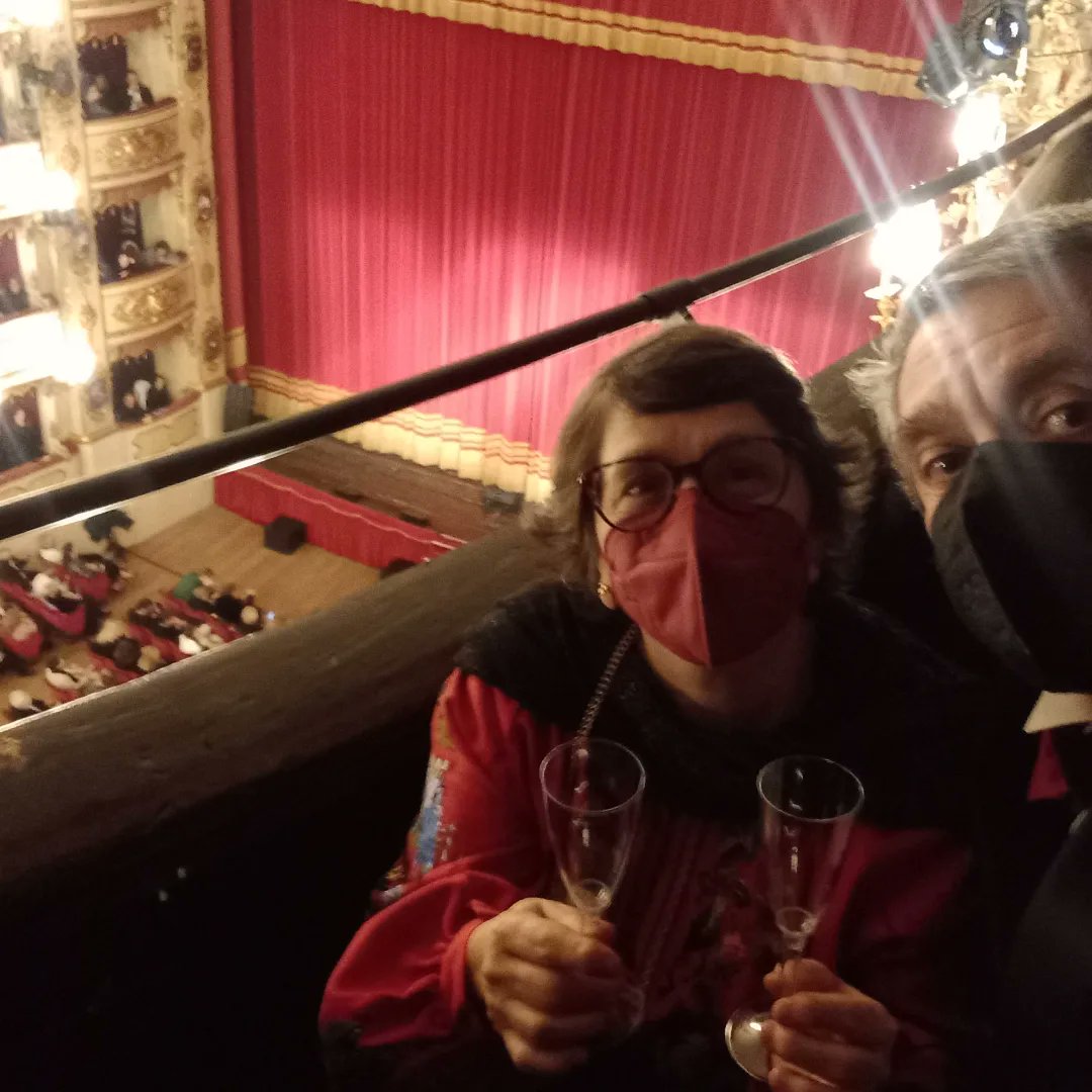 #capodanno2022
@Drusilla_Foer al #teatroponchielli di #cremona