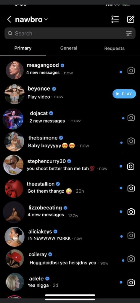 FredoInDaCut995's tweet photo. Her: let me see your dms 😡

Me: Fine 🙄 https://t.co/dHMzmzd7Pt