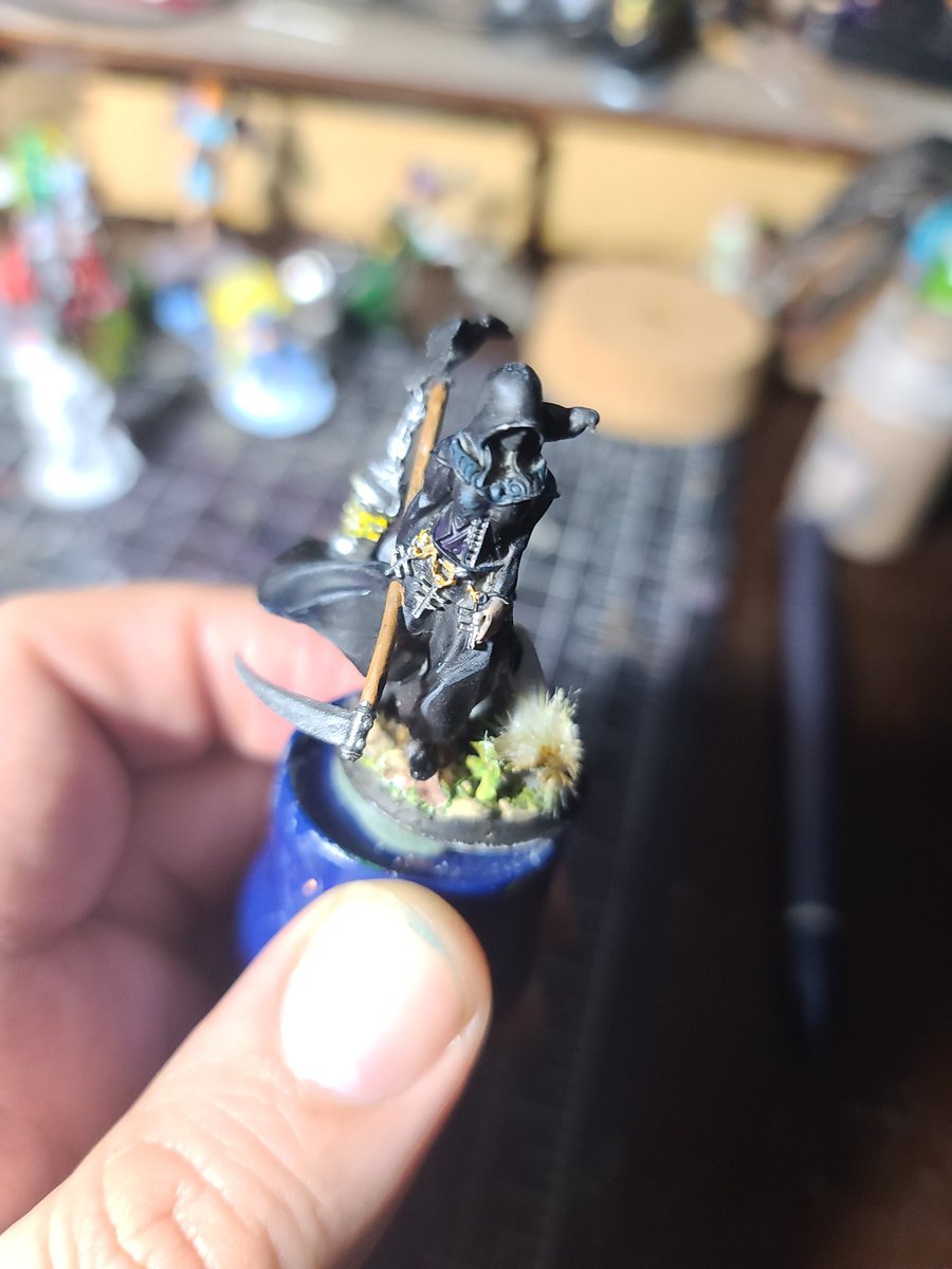 silentbydesign's tweet image. La última estatua que pinté en 2022 #tabletopmini #theorderoftheindigocross #miniaturepainting #TwitchStreamers