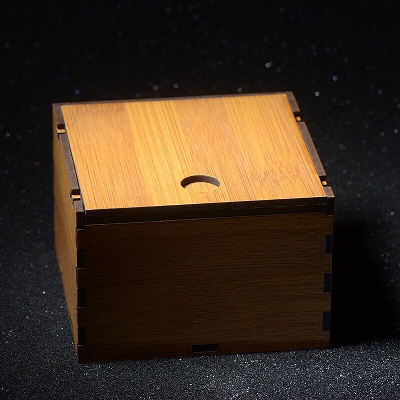 Morly72124510's tweet image. Wooden dice box.
#dicebox #customdicebox #box #dnd #dnd5e #boardgames #tablegame #tablesetting