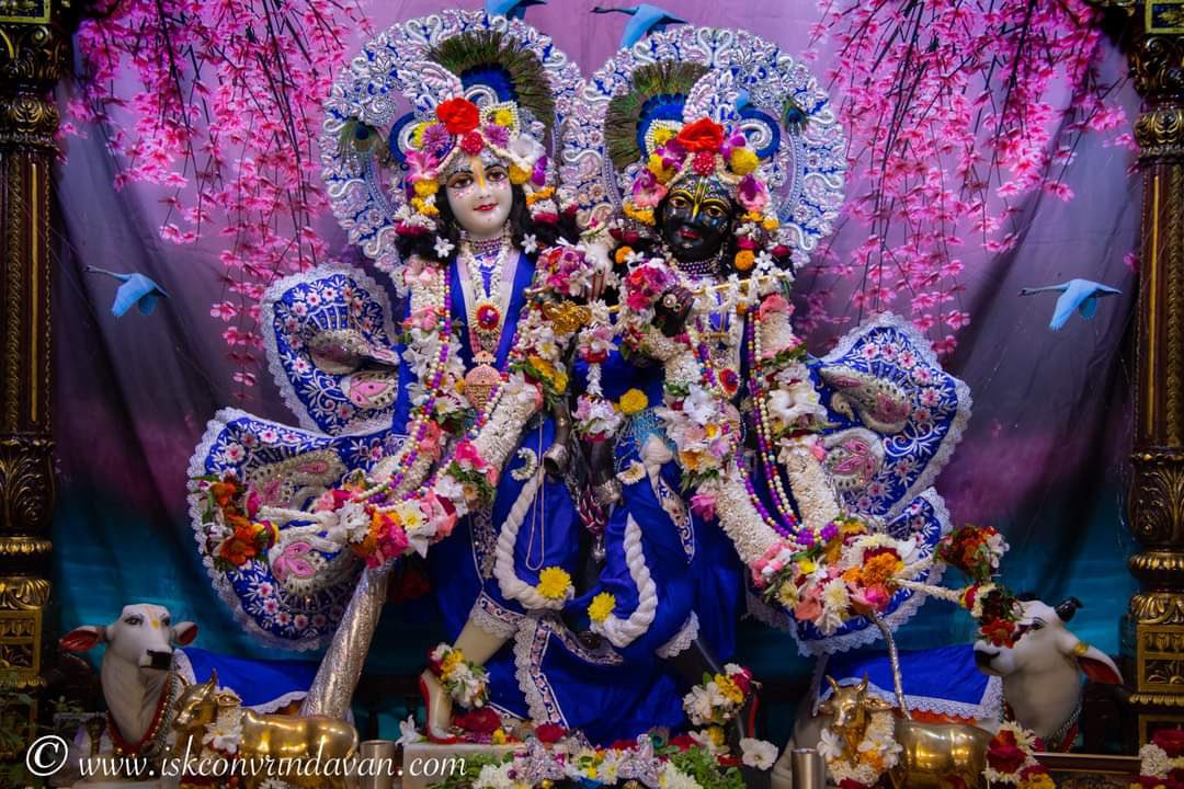 SouleFacts's tweet photo. #Suprabhat 
#JaiShriKrishna to all of you🙏

কৃষ্ণ গুৰু শংকৰ 🙏🙏🙏

May Lord Krishna be with you and your family, always! May the New Year bring you happiness, peace, and prosperity. Wishing you a joyous 2023! 
Blessings of Health, Wealth, Love, and Happiness. 
🙏 🙏❣️🙏🌺 https://t.co/FCYnwW9iW4