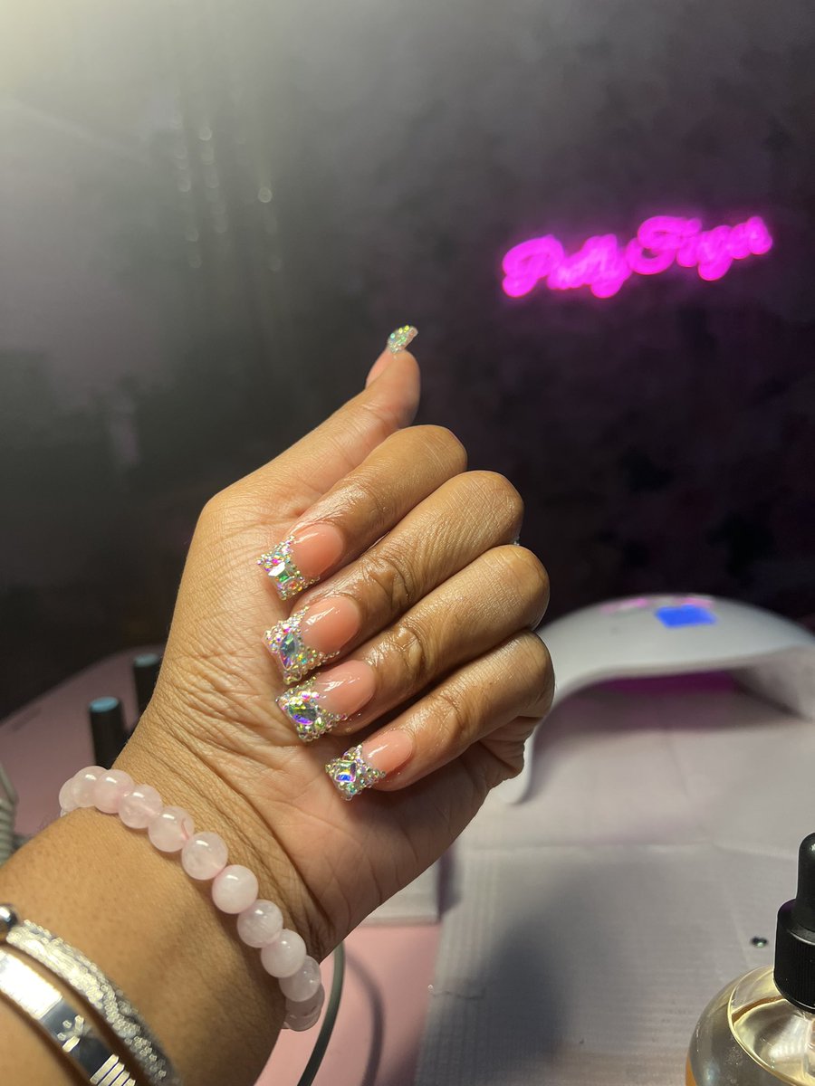 pinkflackoo's tweet photo. Riverview nail tech!! GelX and Press Ons now available!!😍😍😍 #riverviewnailtech https://t.co/8t2rvb7r6Q