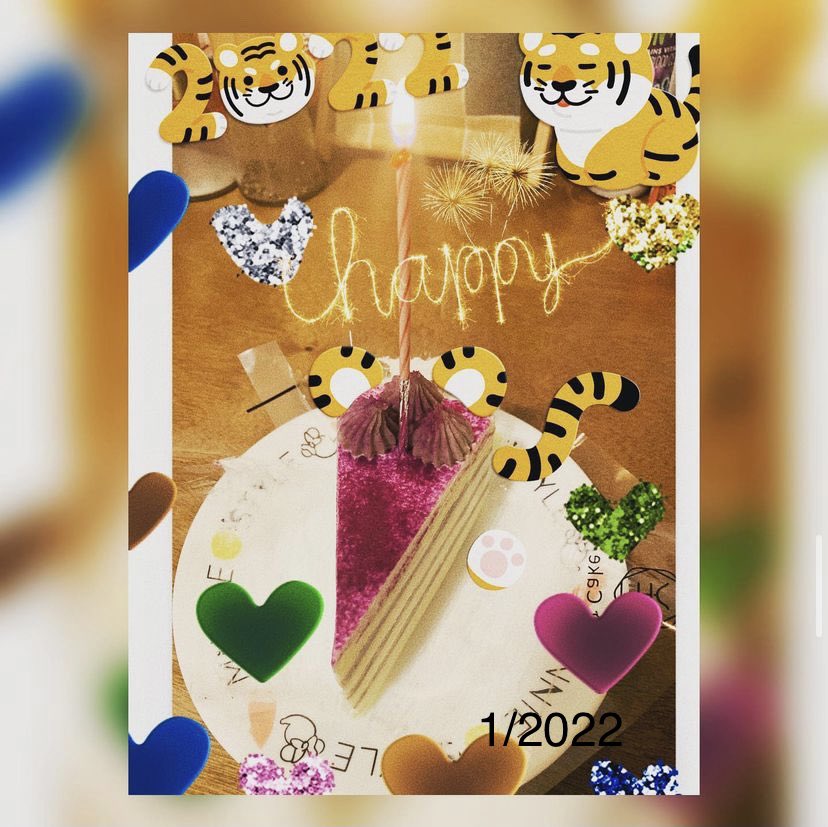QueenYuma's tweet photo. Now looking back at 1/2022, little 🐯 has been with me since the beginning 😆 I already forgot what I had prayed for but 🐯 was my lucky charm and protector the whole year 🙏🏼 Thank you for a great year ☺️역시 운명이란 걸 나는 느꼈죠 #yearoftiger 
#HappyNewYear2023 #goodbye2022 https://t.co/LZxRG4cmWa