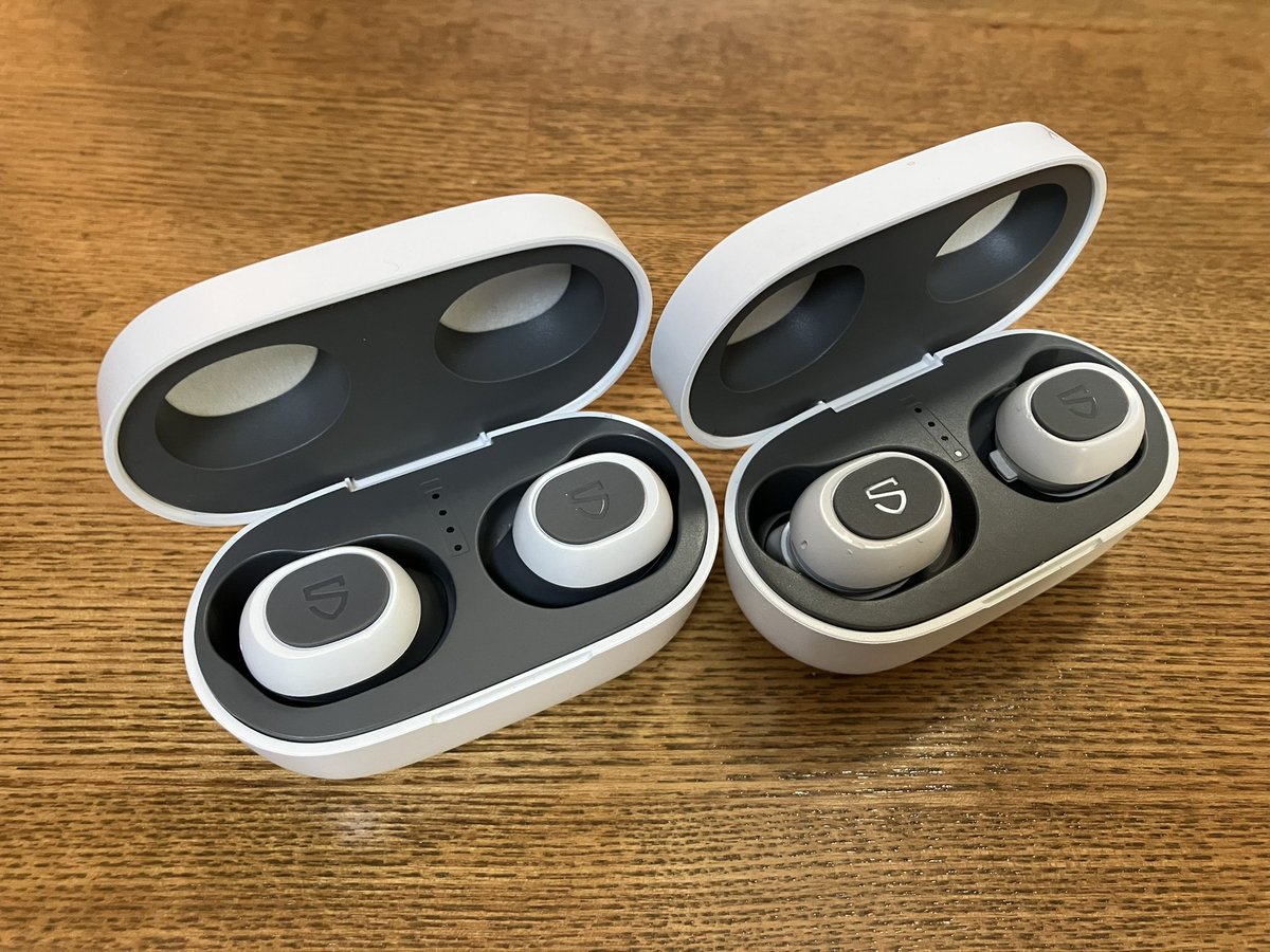 uenchuy's tweet photo. Hello world.

「ITエンジニアだから、家電製品詳しいでしょ？」っていう発想やめて欲しい。

トリセツ読まないと分からないよー。

魔法使いじゃないよー。

写真は本文とは関係ないけど、イヤホン無くして新しいの買った直後に発見されるあるある。。 https://t.co/3vIRpNDYe1
