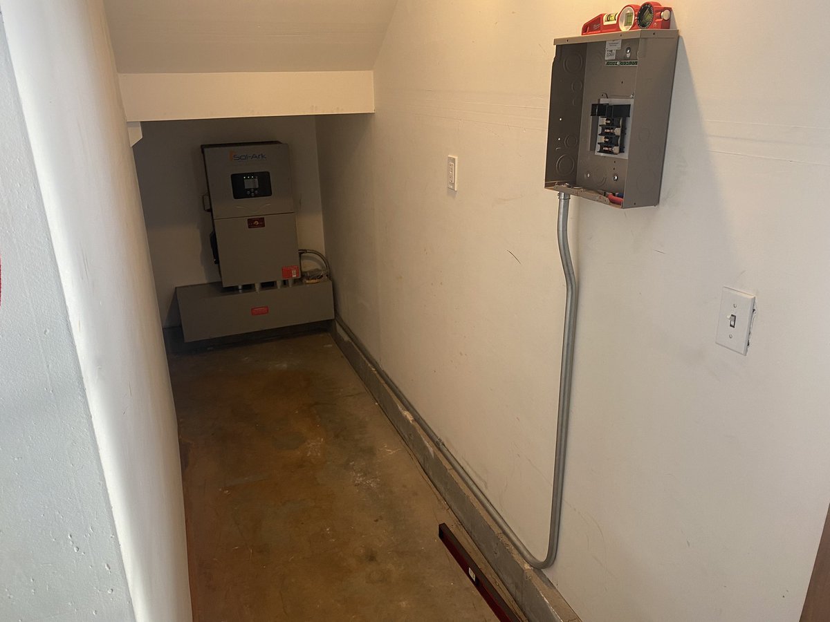 Alex Miller tweet media