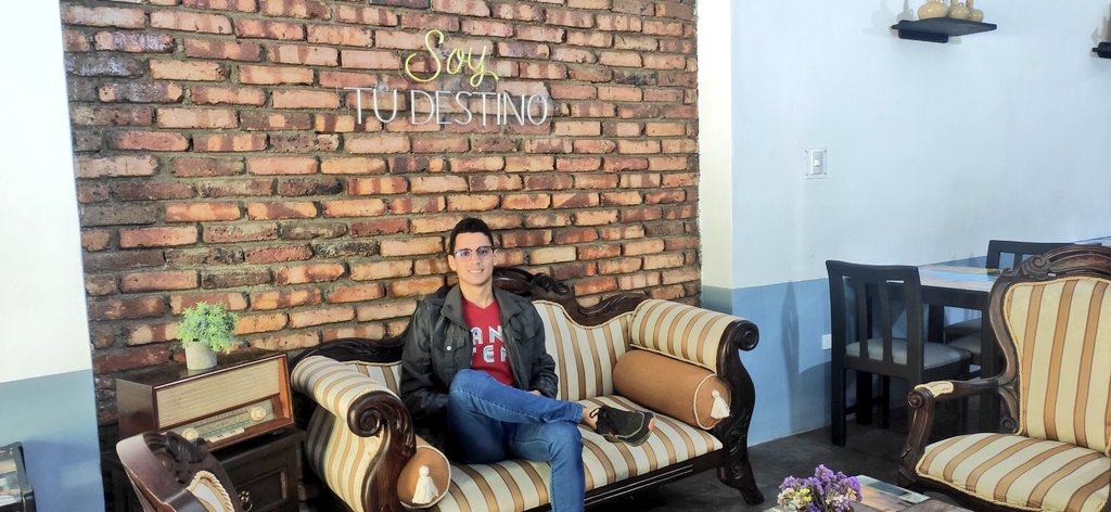 joserckeller's tweet photo. Muchos me preguntaron por este hotel, y puedo recomendarlo totalmente. Fue inaugurado hace un mes, y es un emprendimiento familiar, atendido por sus dueños. Se llama Destino Hotel &amp; Restaurant. Pueden encontrarlos en Instagram como destinohotelrestaurant y en Twitter @DestinoHr🧵 https://t.co/XLE6euTQIP