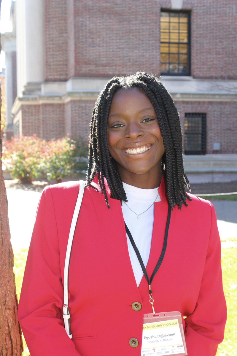 eghosa_ogbevoen's tweet photo. - presented research as an undergraduate at the american public health association national conference in boston, MA
- delivered a community engagement pitch at harvard law school
- killer shadowing hours in Newport beach, CA
- became a Delta scholar w a great cohort ❤️ https://t.co/YmWvM7iDAZ
