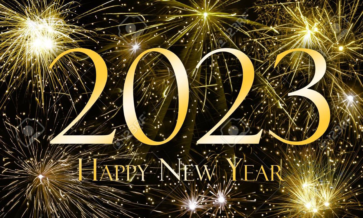 RealZohaibAmjad's tweet photo. “Al ham du li Allah” for 2022 I can’t wait to share my 2023 journey with you all. Happy new year everyone😊 https://t.co/kZxr4BPCho