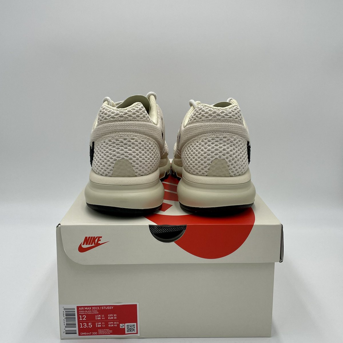SneakersSimply's tweet photo. Nike Air Max 2013 Stussy Fossil
Deadstock
Size: 12
Price: $300
#simplysneakers #nike #airmax #stussy #fashion #theplacetoshop #kicks #sneakers #sneakerheads #smallbusiness #kickstagram #follow #support https://t.co/2mb5LHkebU