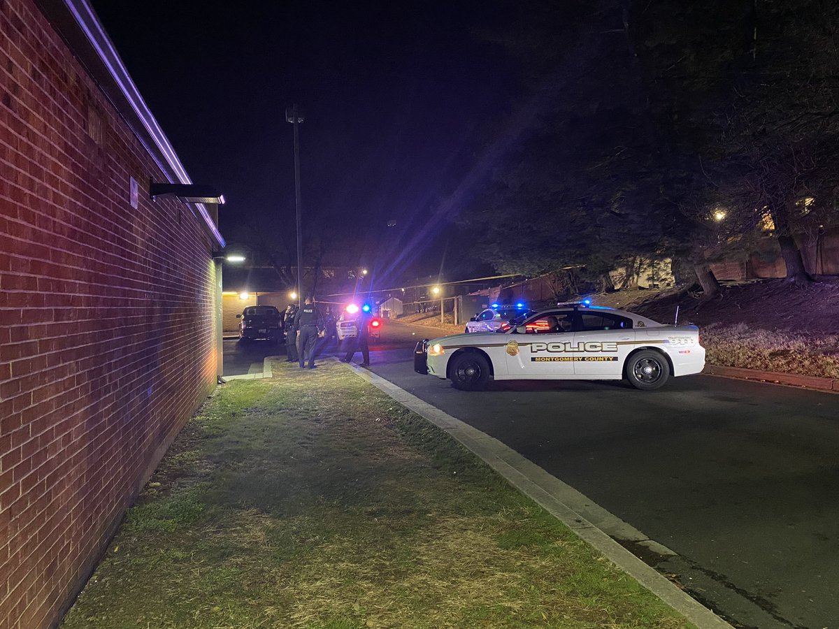 Alan Henney on Twitter "RT MoCoPGNews PIZZA HUT SHOOTING 9200 block