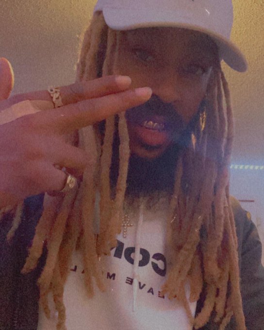 SluttyBoy Thuga ⏯️ - 2 pic. #HAPPY2023 https://t.co/OWv0UKnICp