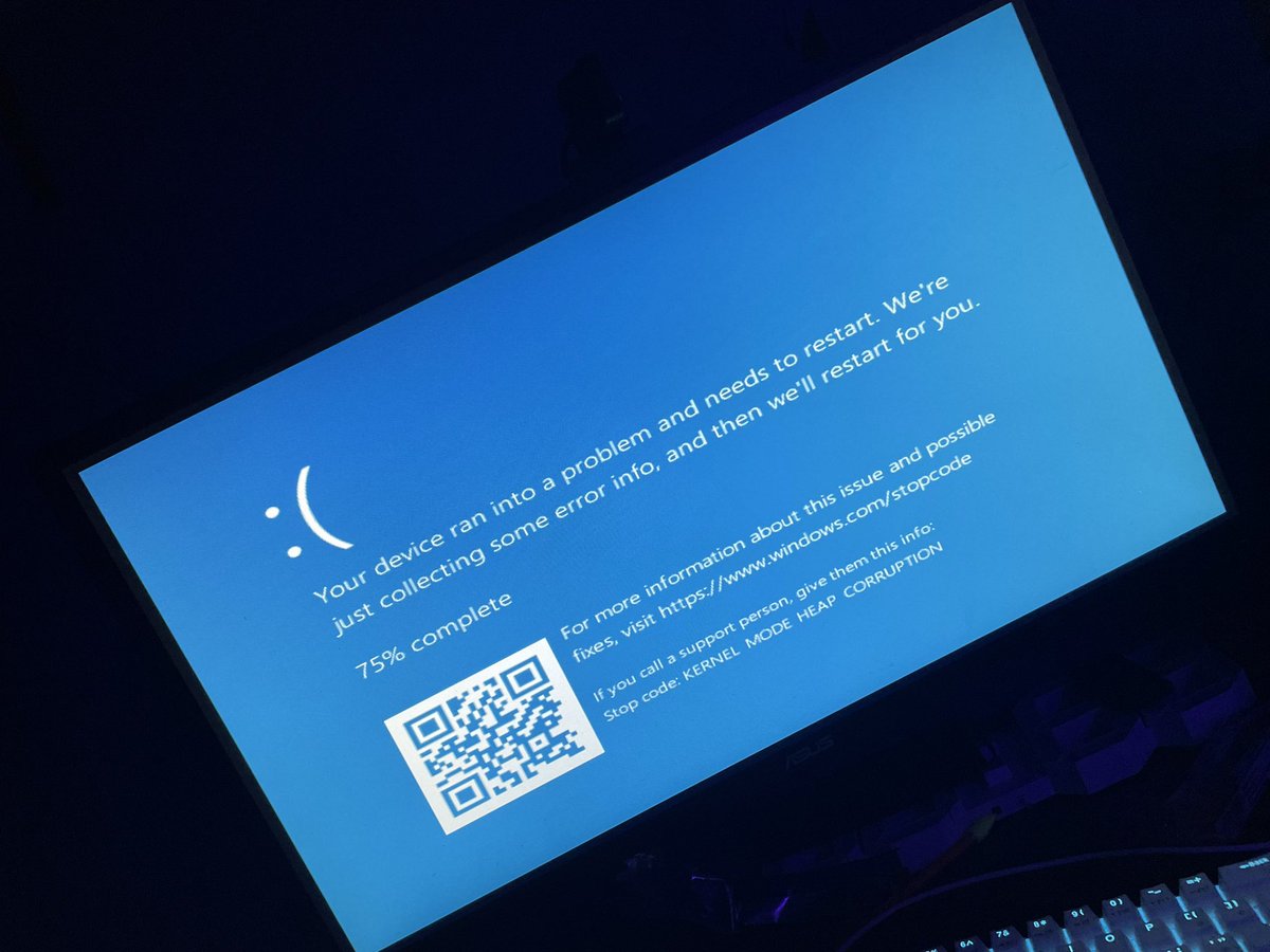 DQisbae_'s tweet photo. when tarkov makes ur pc blue screen https://t.co/9elntiwcXo