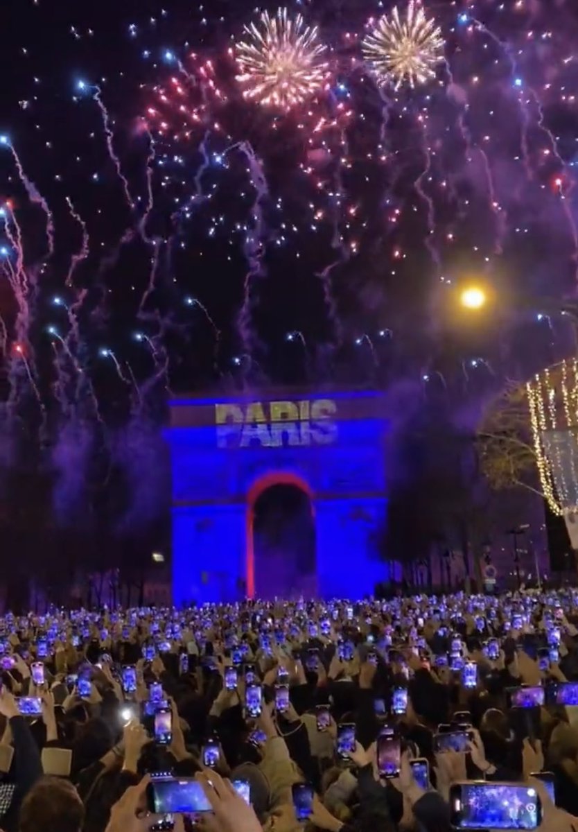 We're living in an era where capturing moments using our phones is more important than actually living these moments with whoever is beside us.