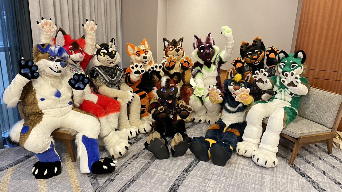 polycereal's tweet image. It&apos;s @PrimalSuits family time at #pdfc2023