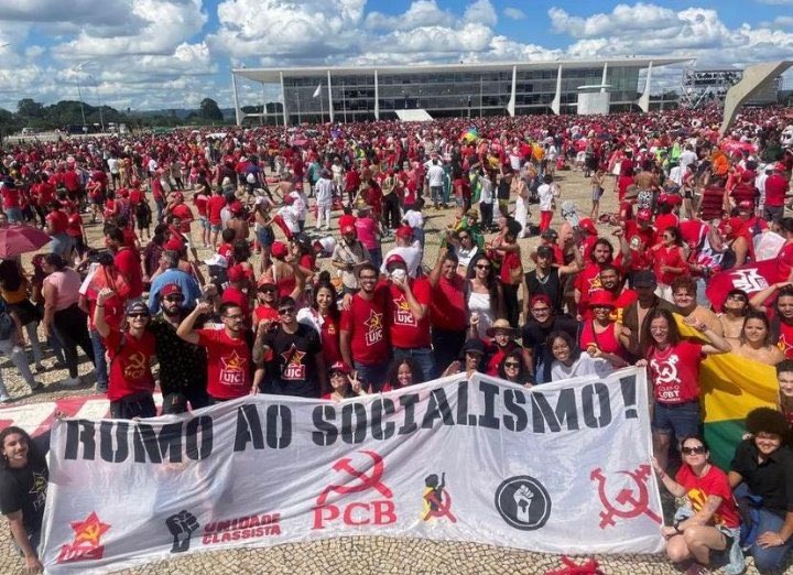 itsmeegabrielle's tweet image. Mas disseram que não existe ameaça comunista/socialista… 🫠