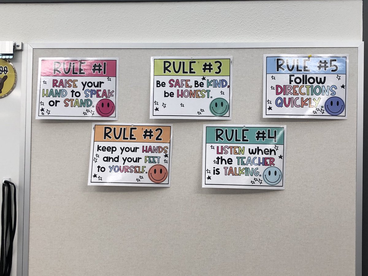 TruTigers's tweet photo. There has been lots of activity at Truman Elementary over Winter Break! Building 7 is ready to go. Well done amazing teachers, 4th, 5th and Intermediate SDC now have forever “homes away from homes”! You are the BEST! #LuvTigers https://t.co/8n7c9Yla2N