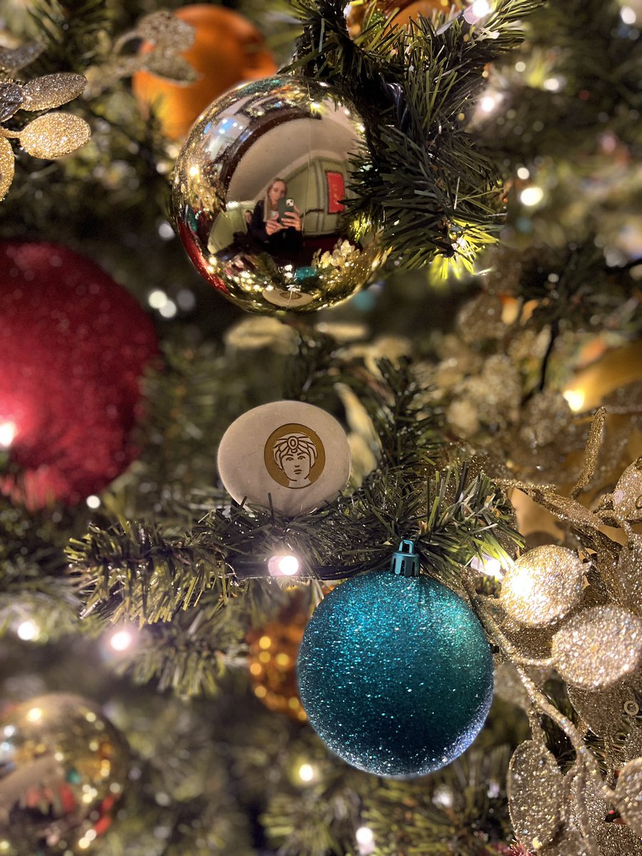 Glyptas's tweet photo. Hope everyone had a wonderful time celebrating during the last few weeks of 2022. Here’s to a new year of peace and positivity! https://t.co/soTVEd838T