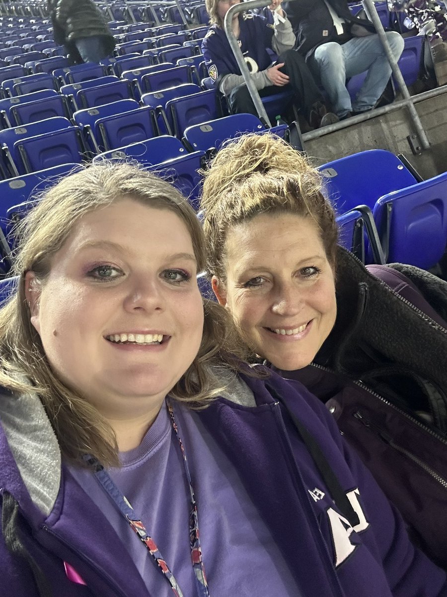 Brooki_cookie51's tweet photo. #andfootball https://t.co/xJ1VjxR68J