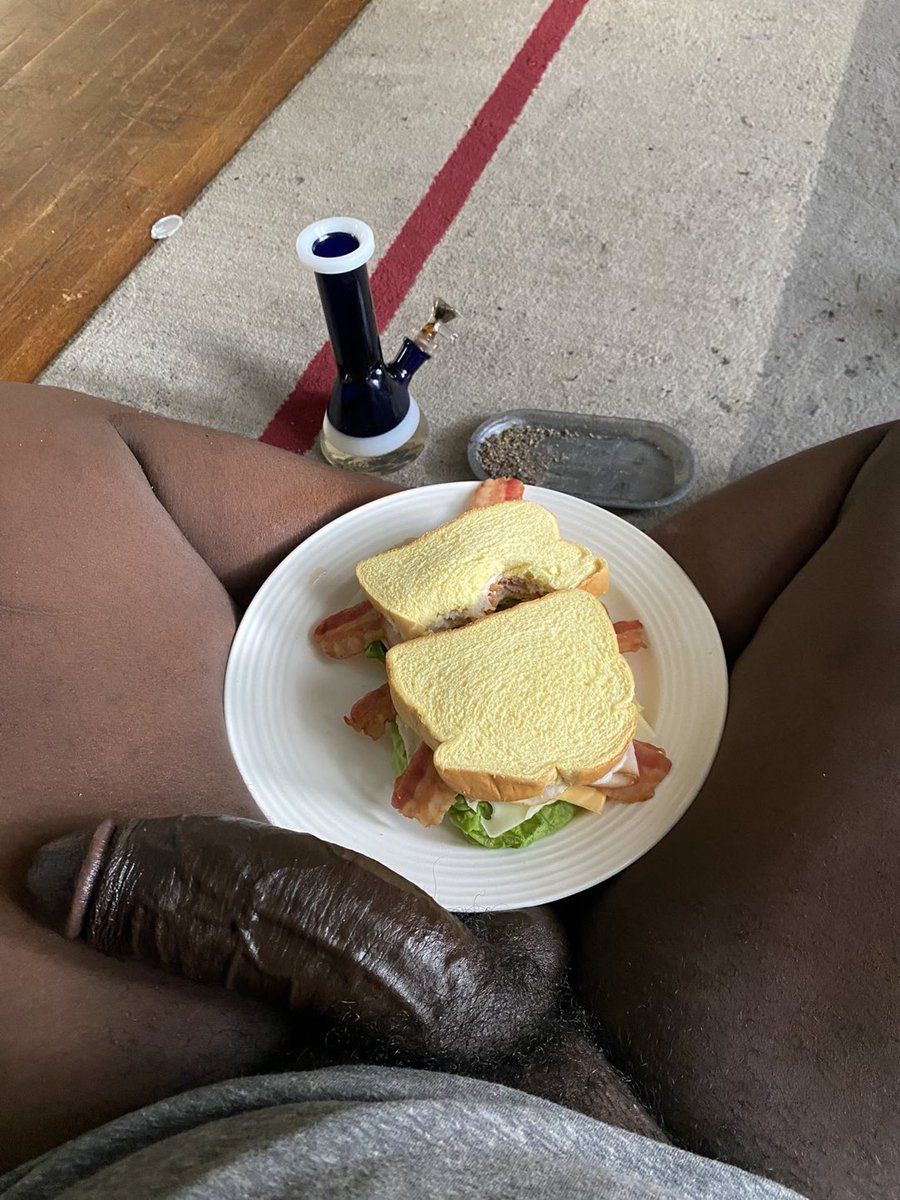 On sait tous quel repas tu choisis, sale pute #MerciBoss