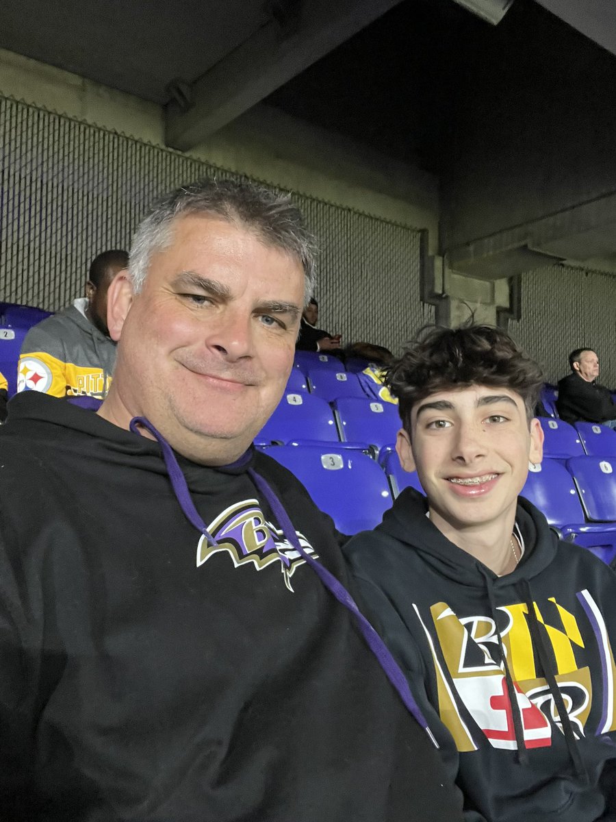 camskippy's tweet photo. #tagboard #wherewefan #andfootball https://t.co/7OjEBMsqqk