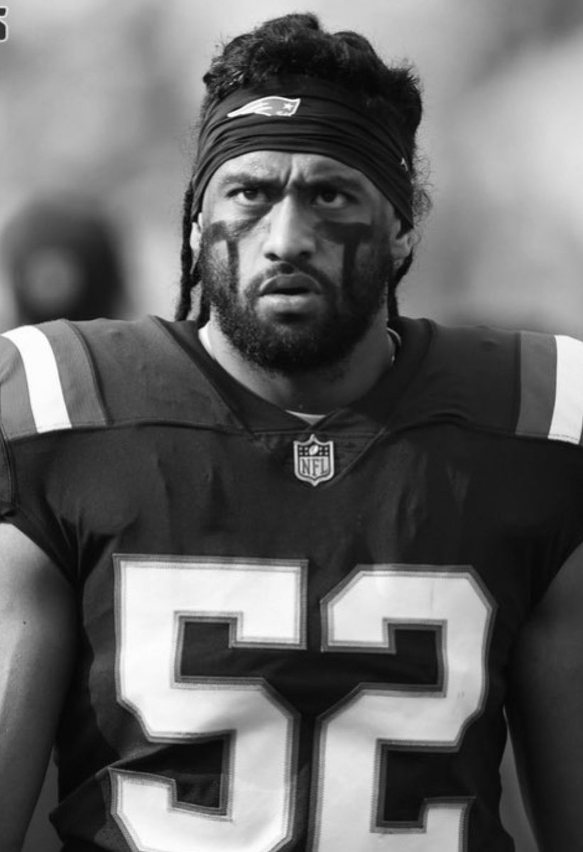 DailyUnivSports's tweet photo. Harvey Langi joined the Raiders four days ago.

He had recorded just one tackle this season in three games with the Broncos and Patriots. 

Today, he had a team-high nine tackles for the silver and black 👏🏻👏🏻

Never give up, never surrender! https://t.co/Nu90rkEPUu