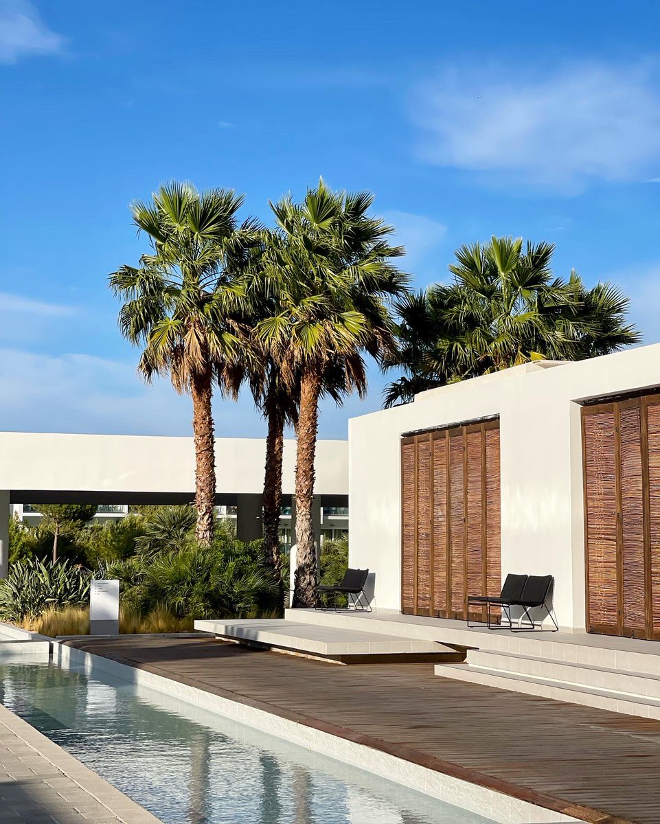 Happy New Year 2023 from Greece 🇬🇷🔥 instagram.com/p/Cm4dRavjjc3/